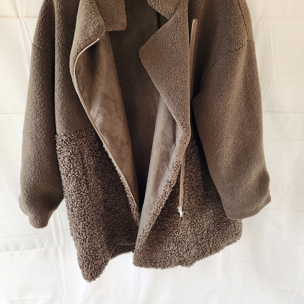 French Connection Irenea Dark Green Teddy Faux Fur Jacket - Picture 5 of 11